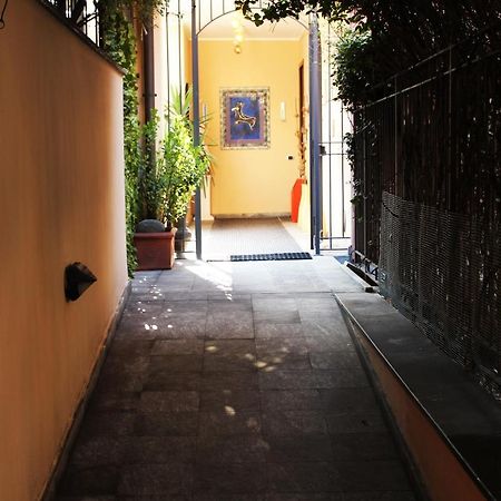 Sansiro47 Bed & Breakfast Milan Bagian luar foto