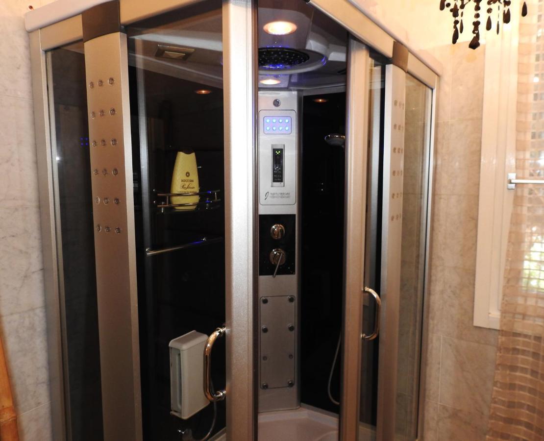 Sansiro47 Bed & Breakfast Milan Bagian luar foto