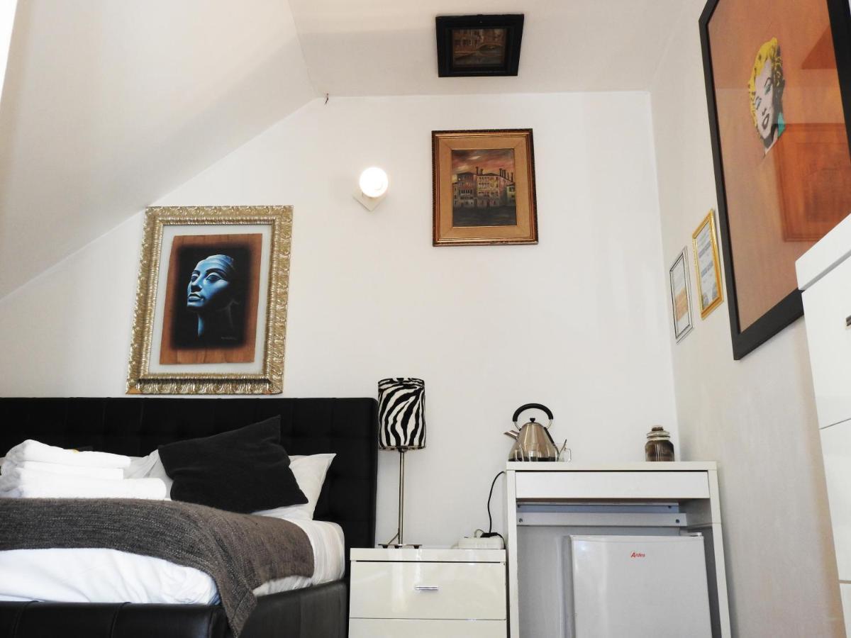 Sansiro47 Bed & Breakfast Milan Bagian luar foto